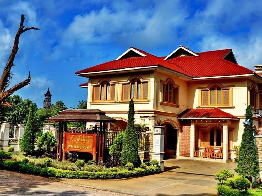 Win Unity Hotel Pyin Oo Lwin Esterno foto